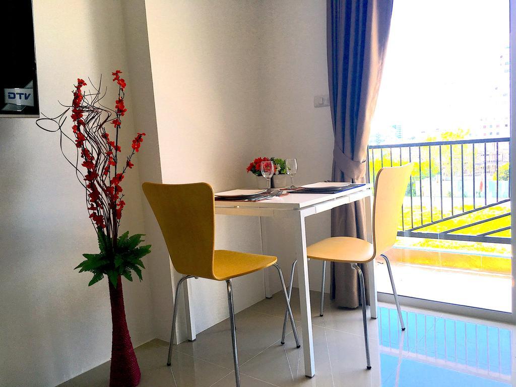 Breezy Room by Breezy House Pattaya Buitenkant foto
